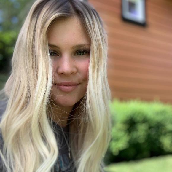 Meet your Posher, Teagan - Picture 1 of 1